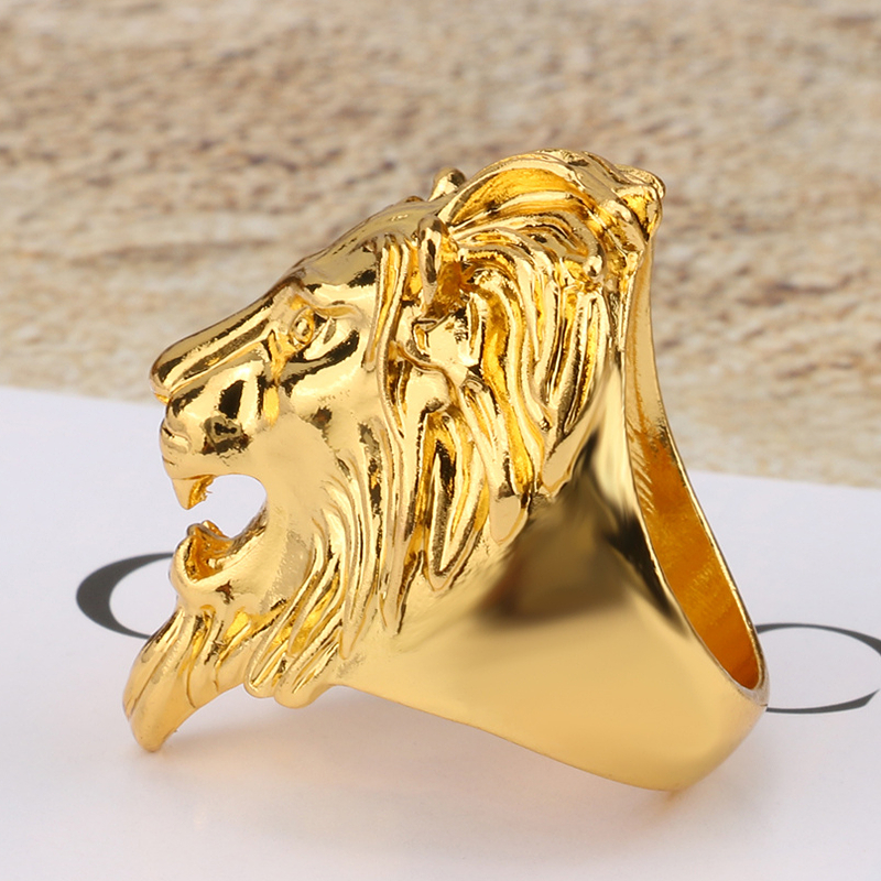 Lejon Smycken Guld